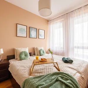 ~comfortify~ Kingsize Bed, A/c, Wifi, Skylineview Apartament